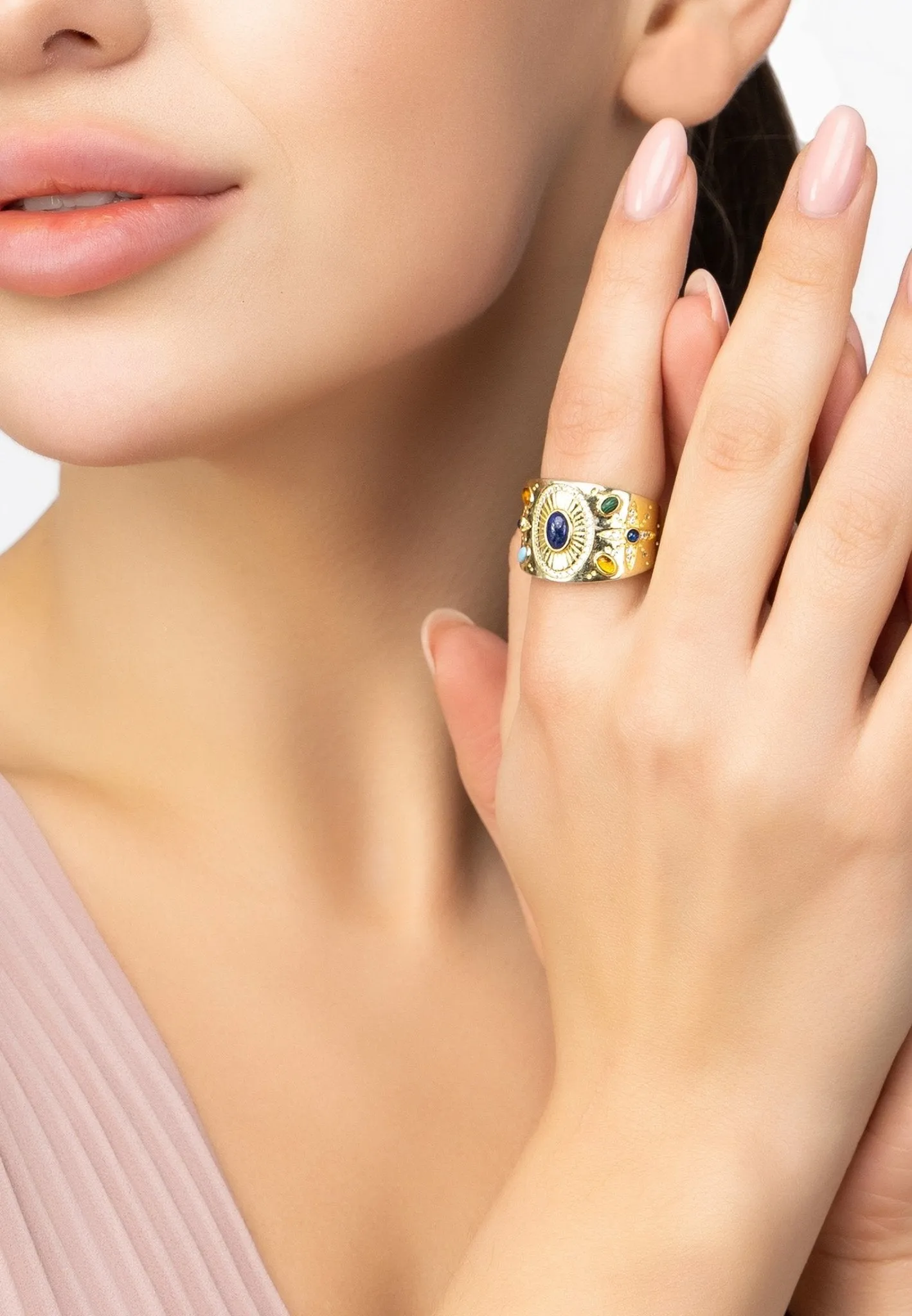 Anubis Gemstone Cocktail Ring Gold