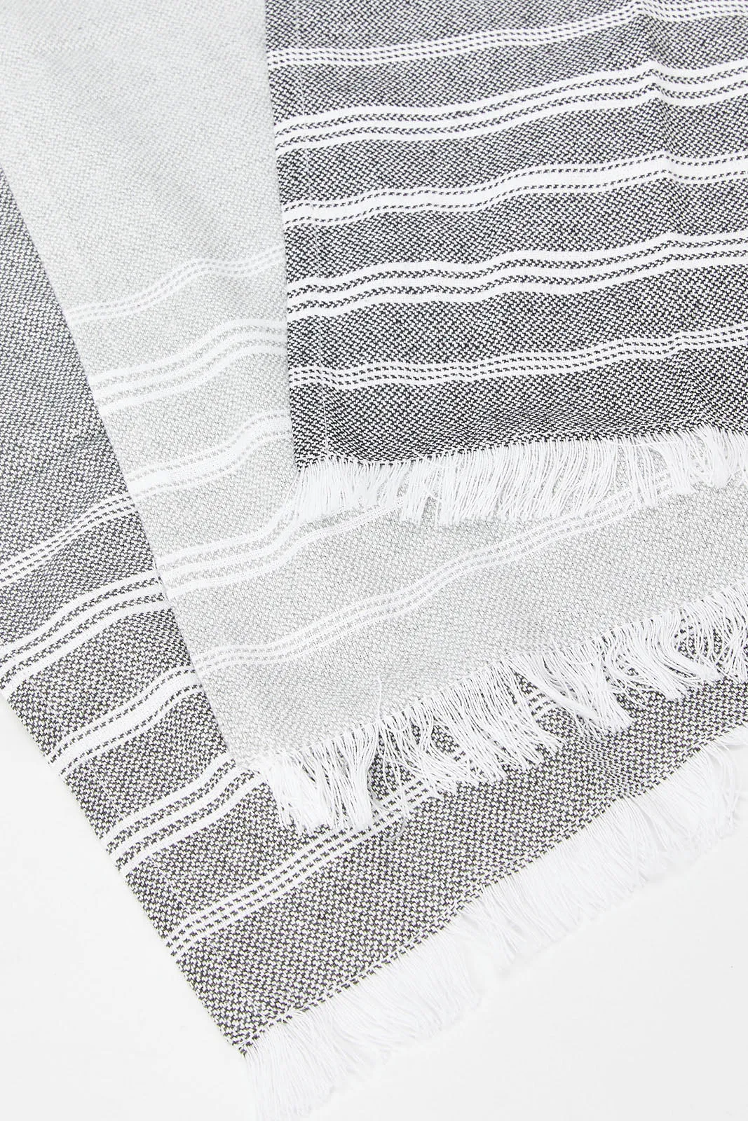 Assorted Kitchen Towel Set (3 Piece)