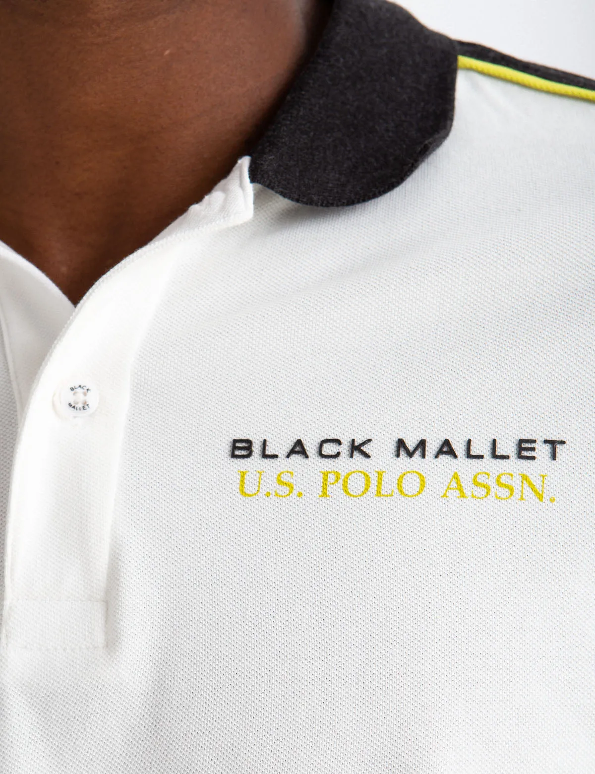 BLACK MALLET SHOULDER PIECING POLO SHIRT