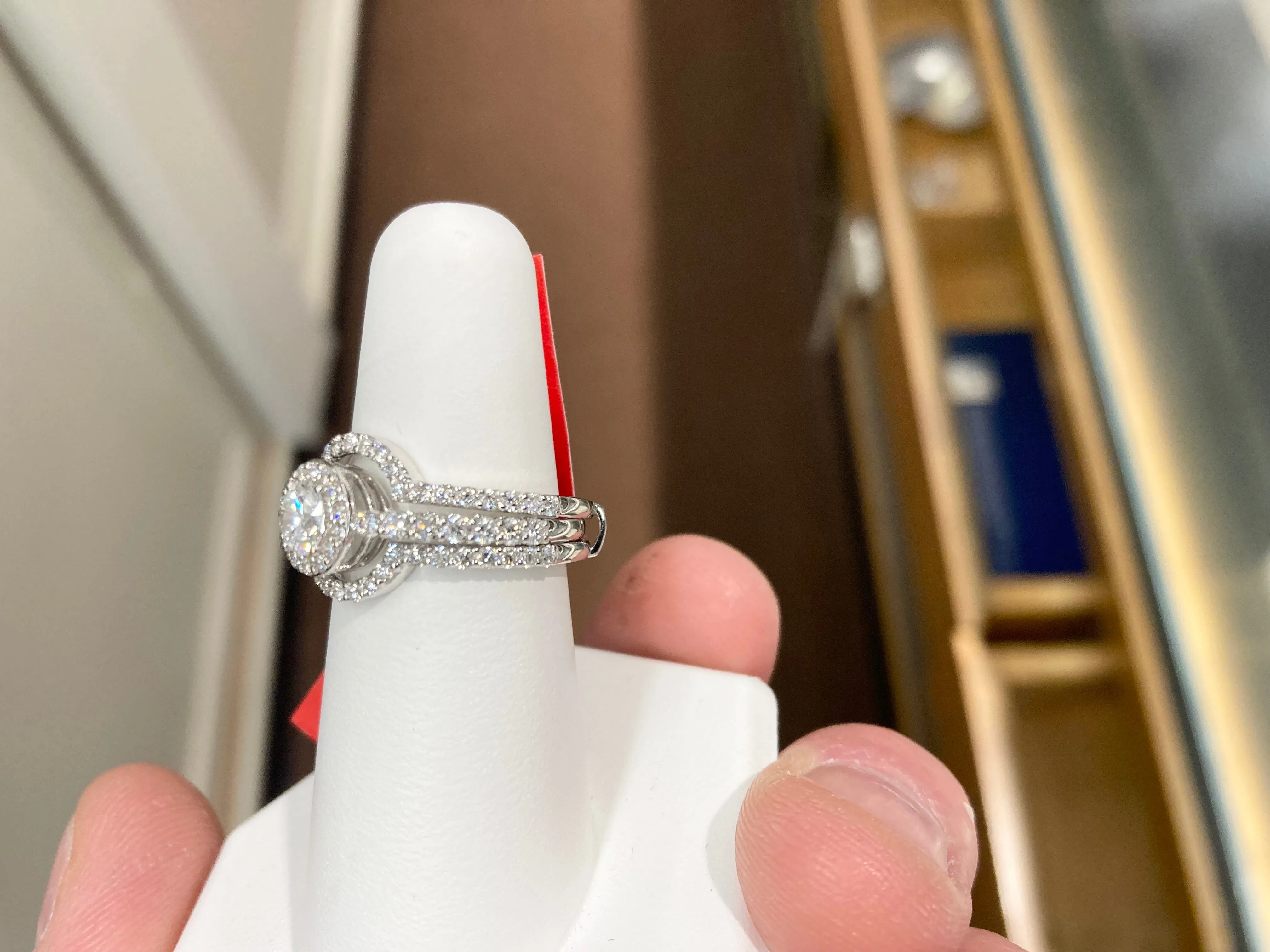Diamond Engagement Ring White Gold