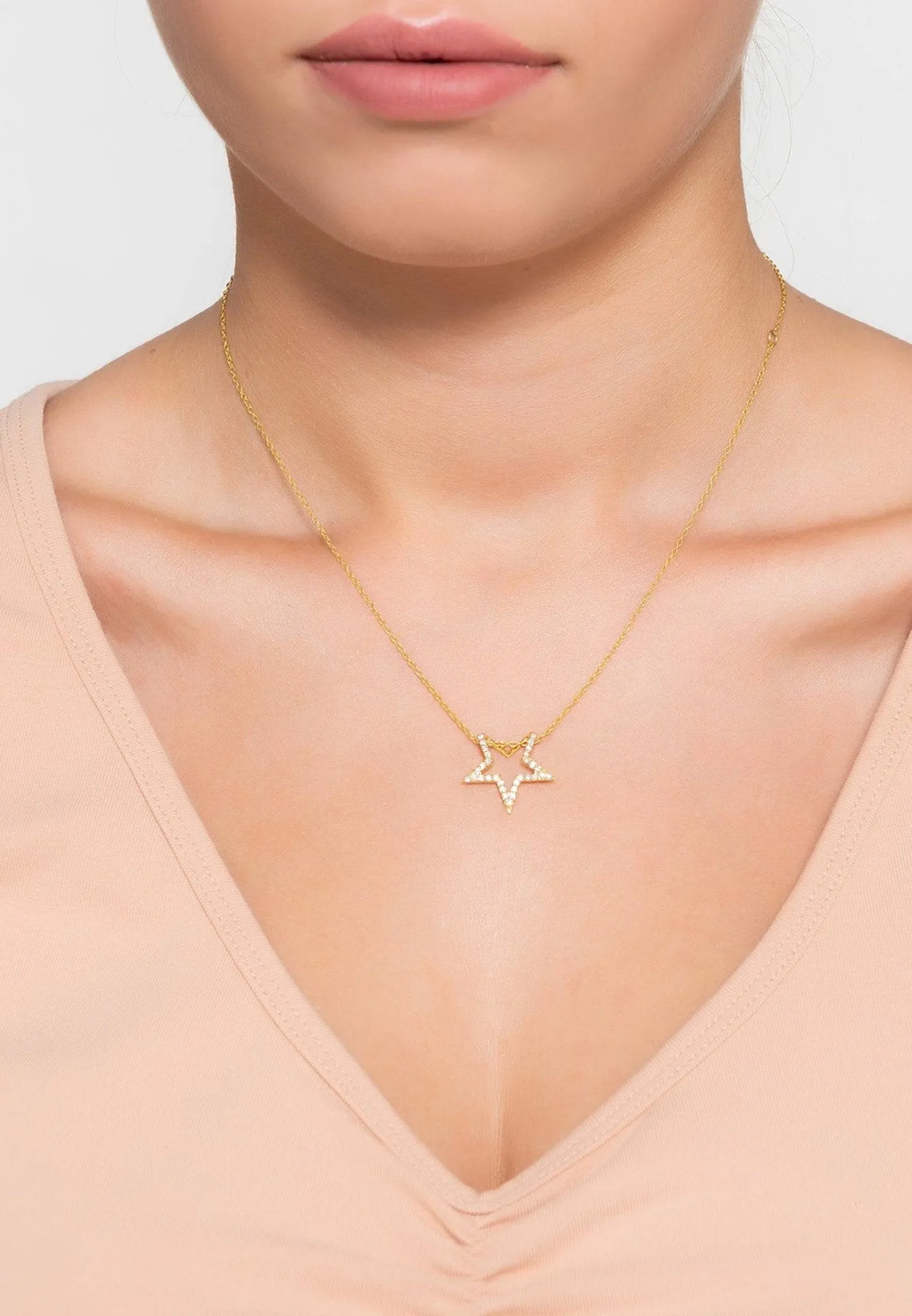 Diamond Open Star Pendant Necklace Gold