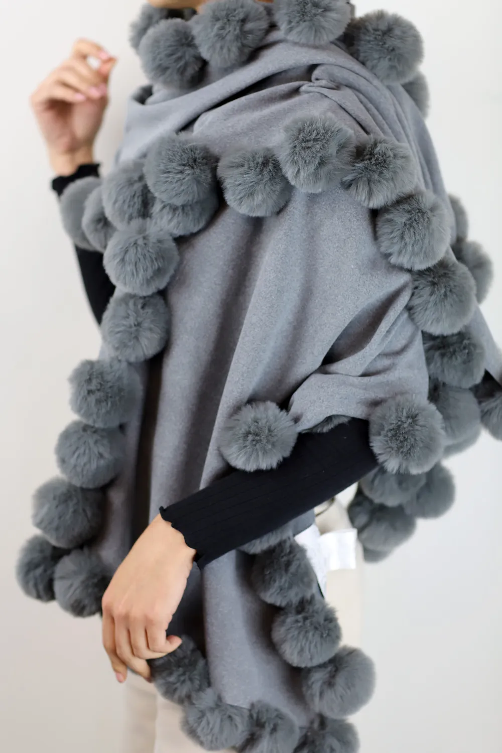 La Fiorentina Wrap /w Faux Pom-Pom Detail - Grey