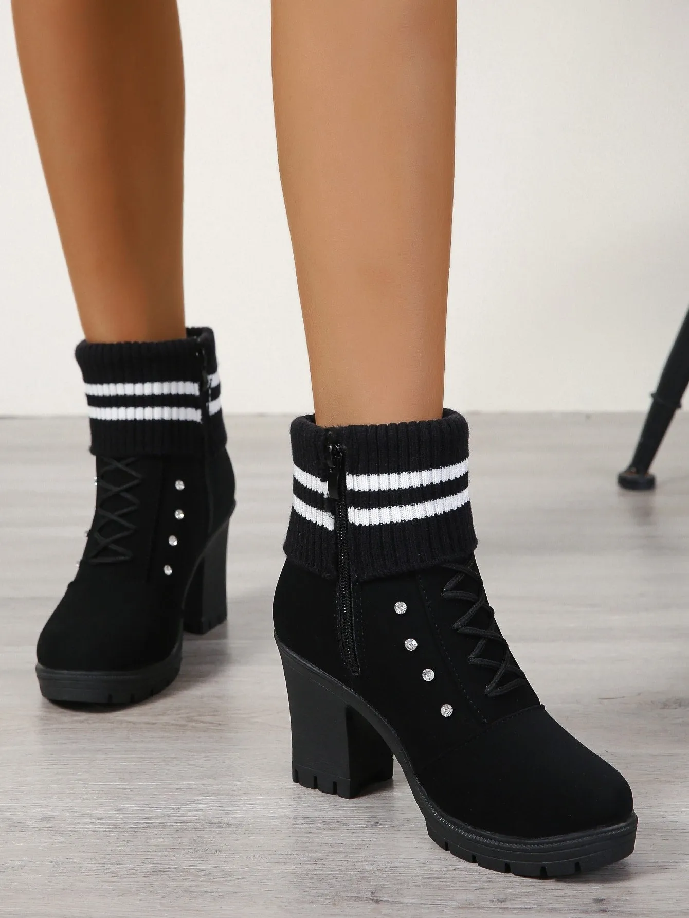 Ladies' Fashionable Boots