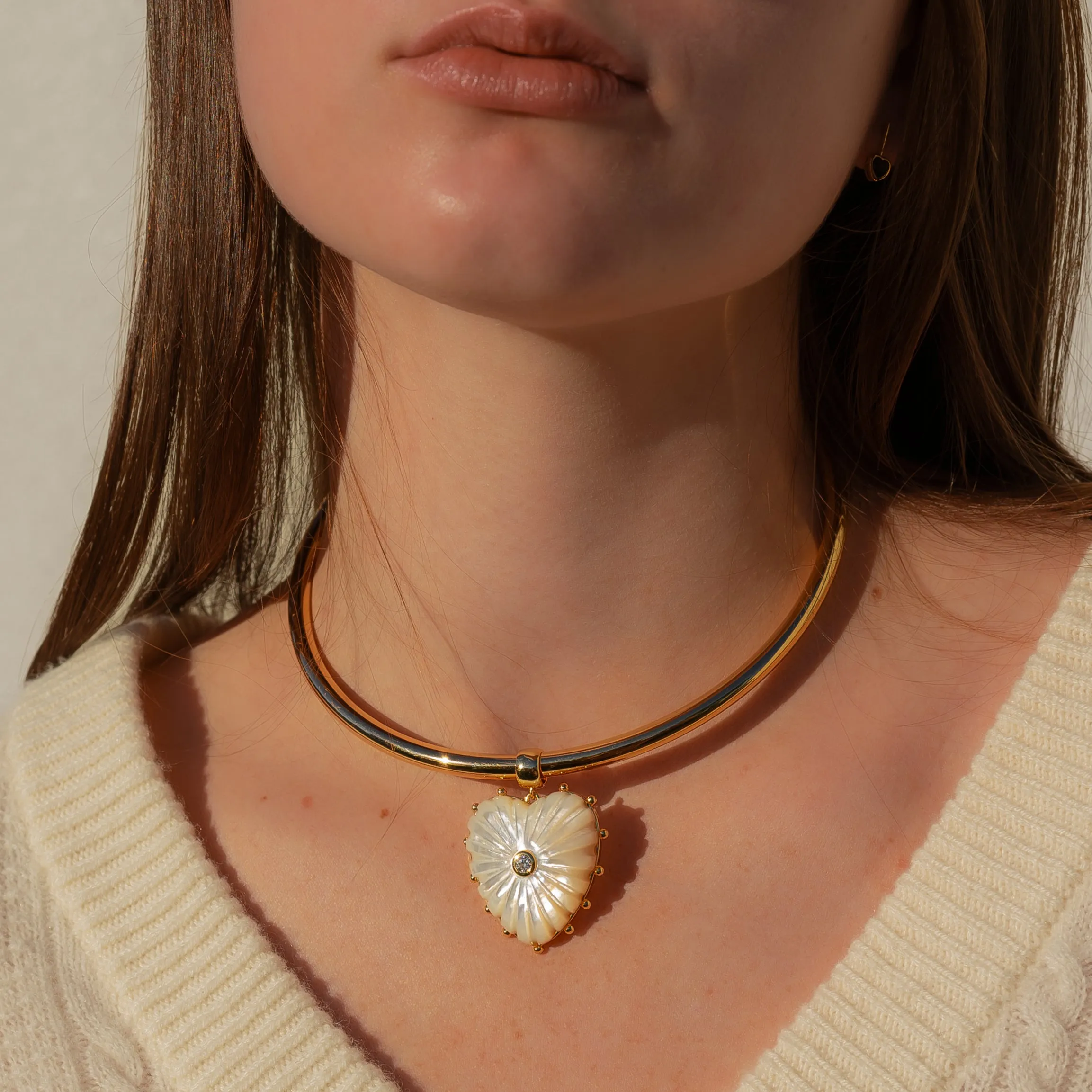 Malene Mother Of Pearl Heart Bail Charm