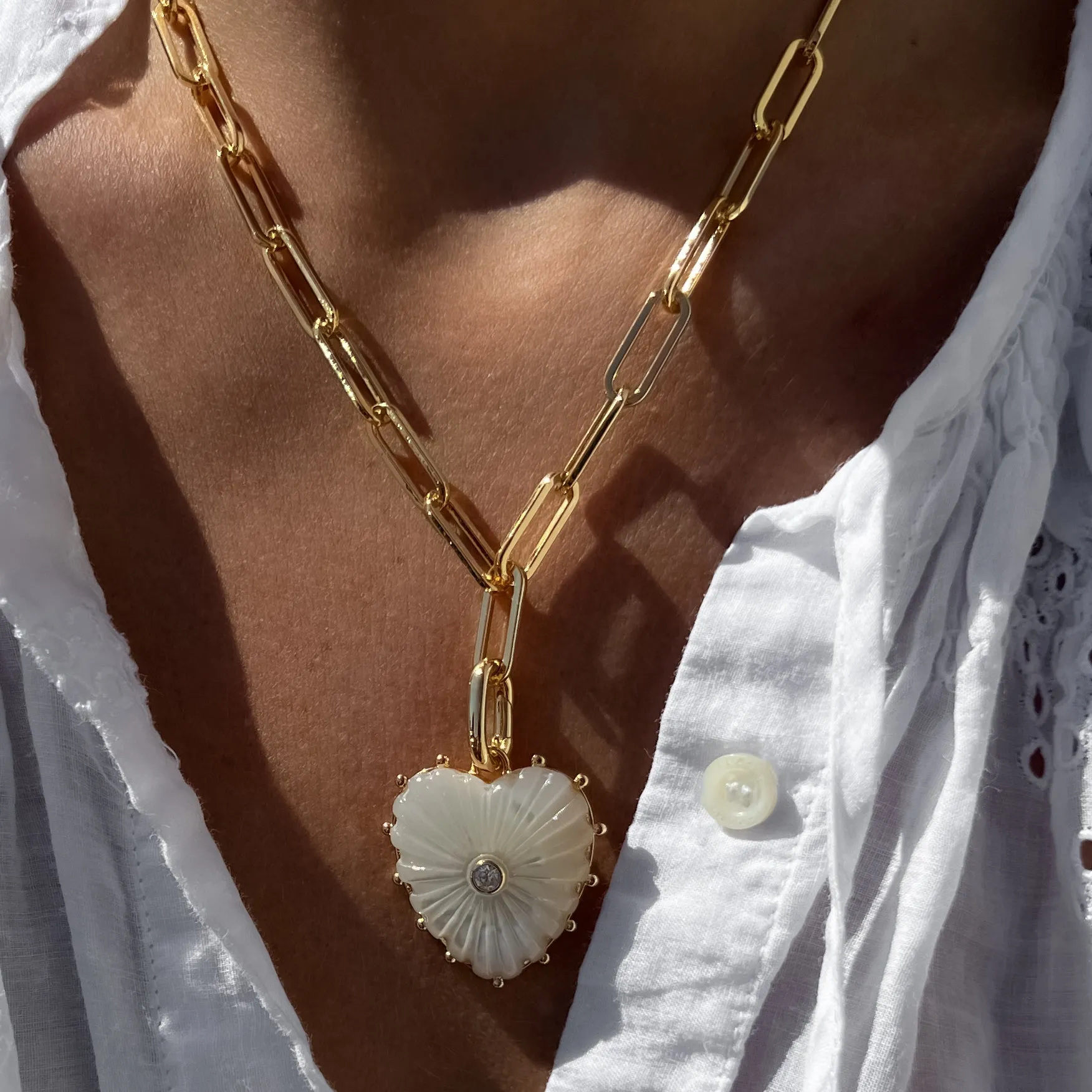 Malene Mother Of Pearl Heart Necklace