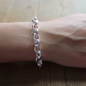 Oval Belcher Bracelet