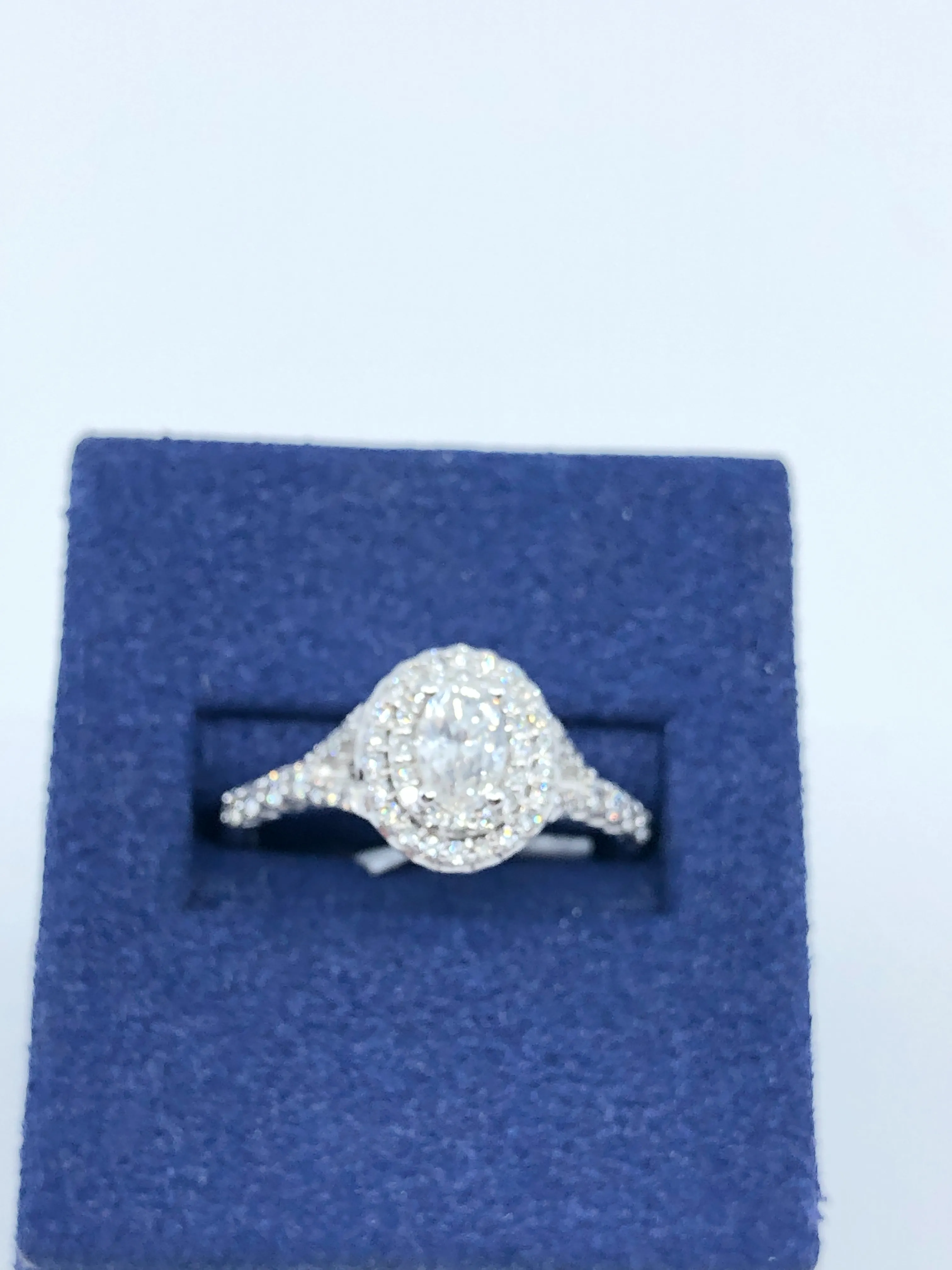 Oval Engagement Ring