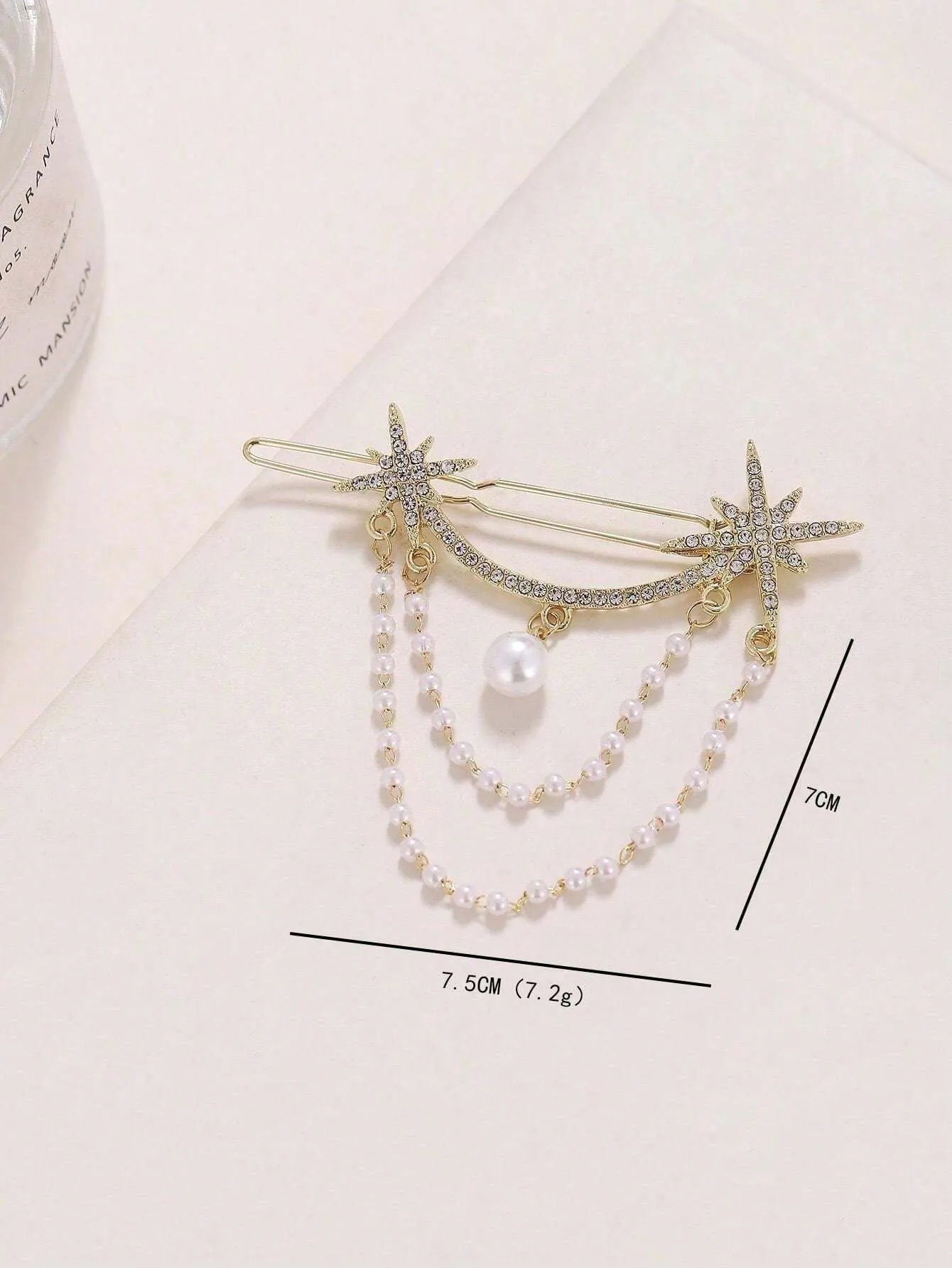 Reriti V Shaped Star Hair Clip With Tassels & Pearl - Gold
