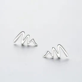Ritzy Waves Minimal Studs