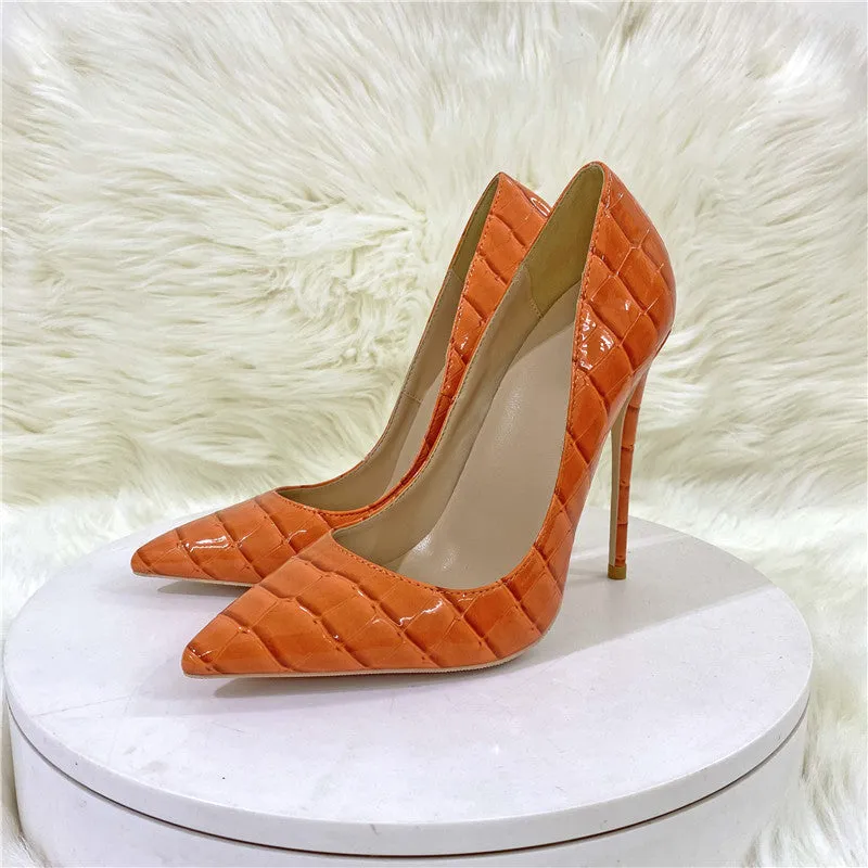 Serpentine Pointed Toe Stiletto High Heels – Low-Cut Snakeskin Pattern