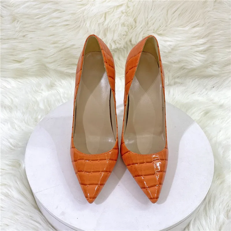 Serpentine Pointed Toe Stiletto High Heels – Low-Cut Snakeskin Pattern
