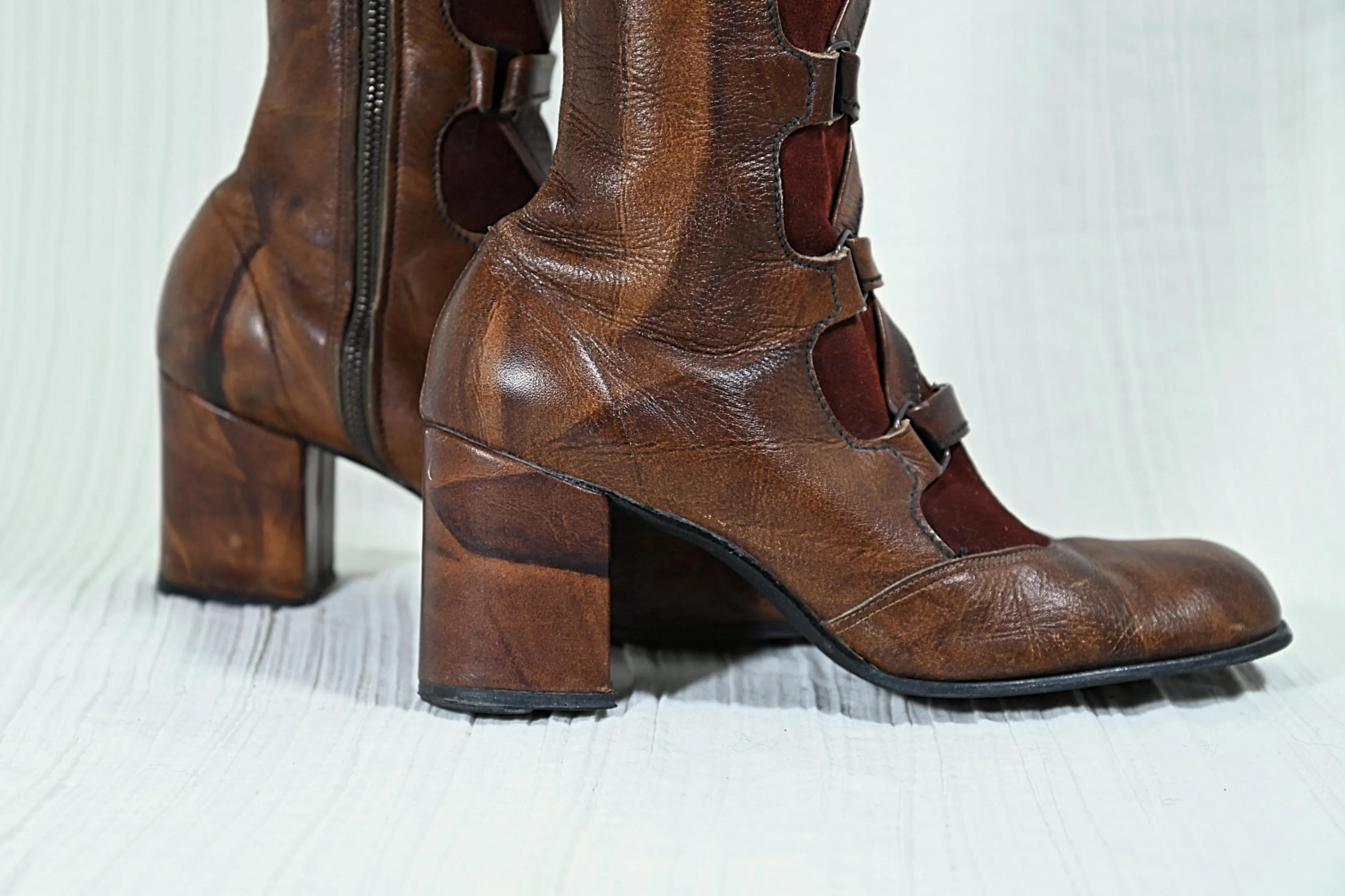 SOLD Sbicca Vintage 70s Lace Up Leather Boots, Granny Campus Packer Boots 8 1/2