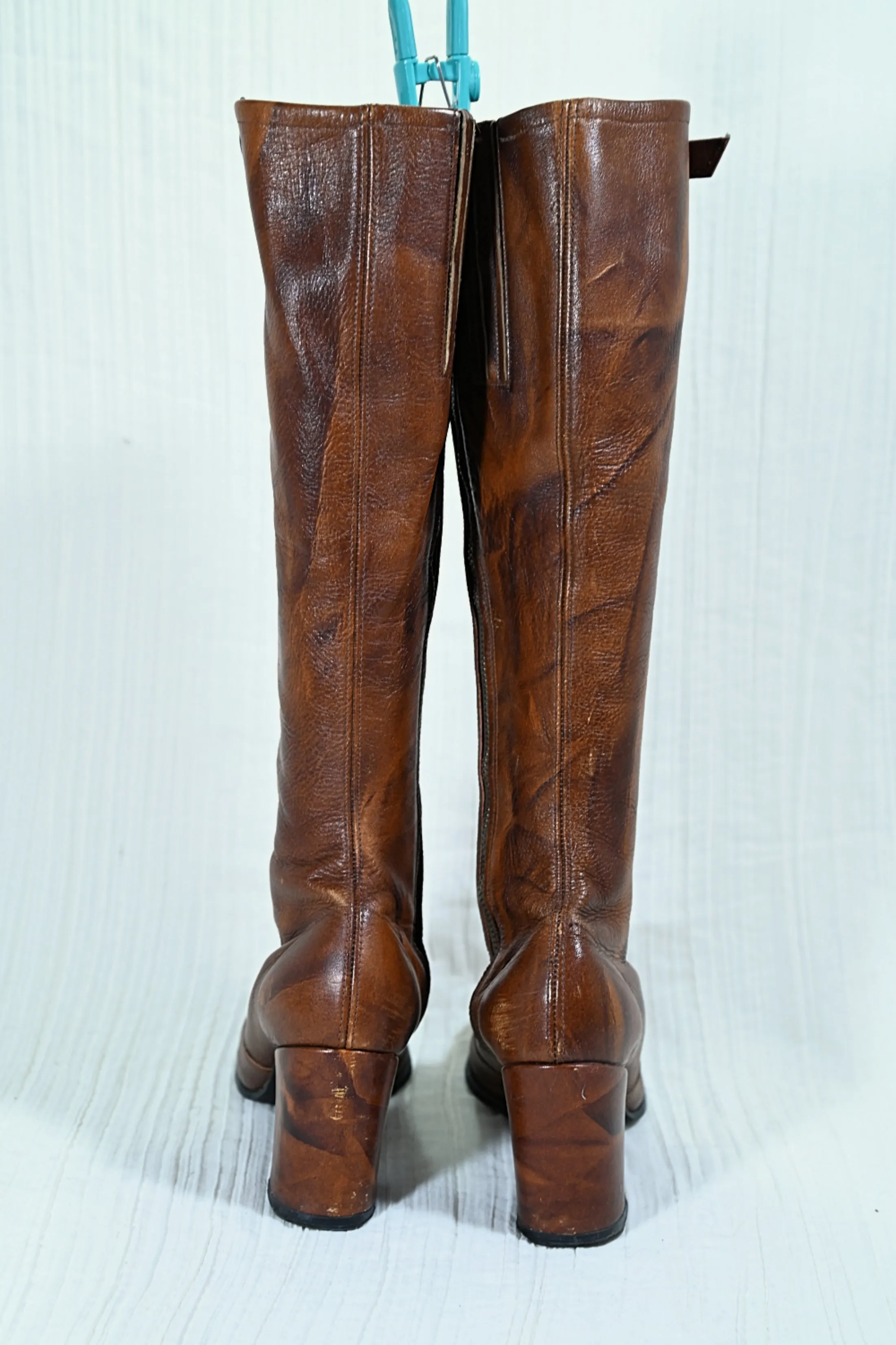 SOLD Sbicca Vintage 70s Lace Up Leather Boots, Granny Campus Packer Boots 8 1/2