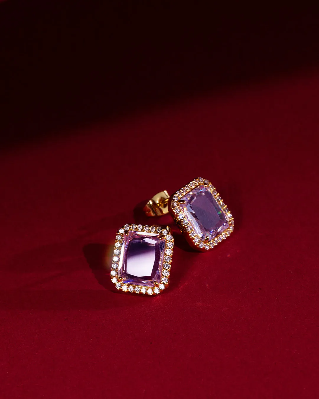 The Fearless studs - amethyst color
