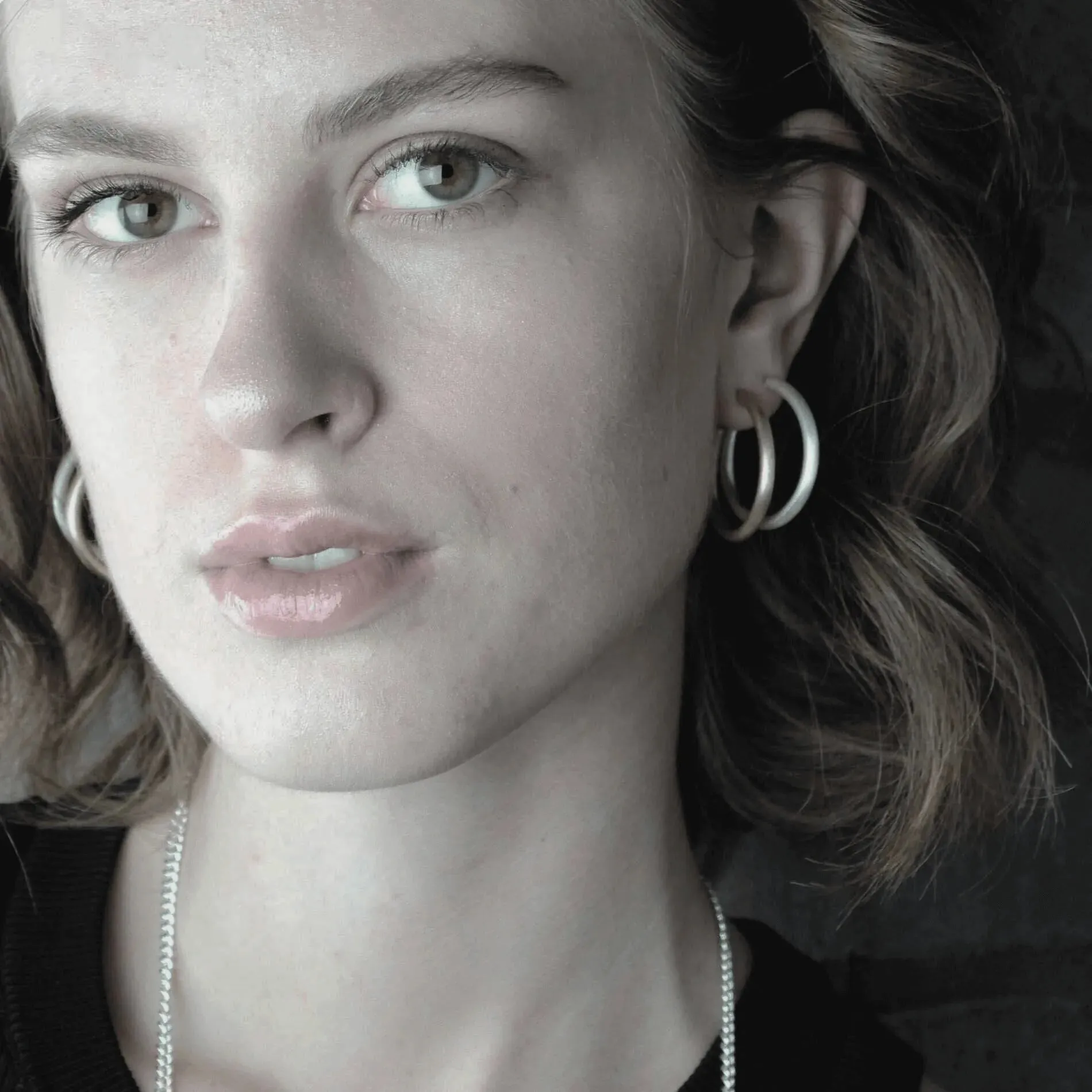Tula Chunky C-Hoop Earring Gold Plating